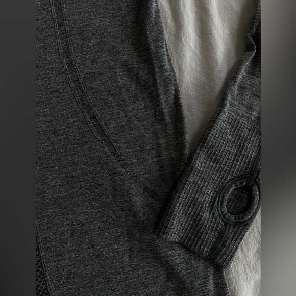 lululemon Swiftly Tech Long Sleeve, Sparkly Gray - Picture 6 of 6
